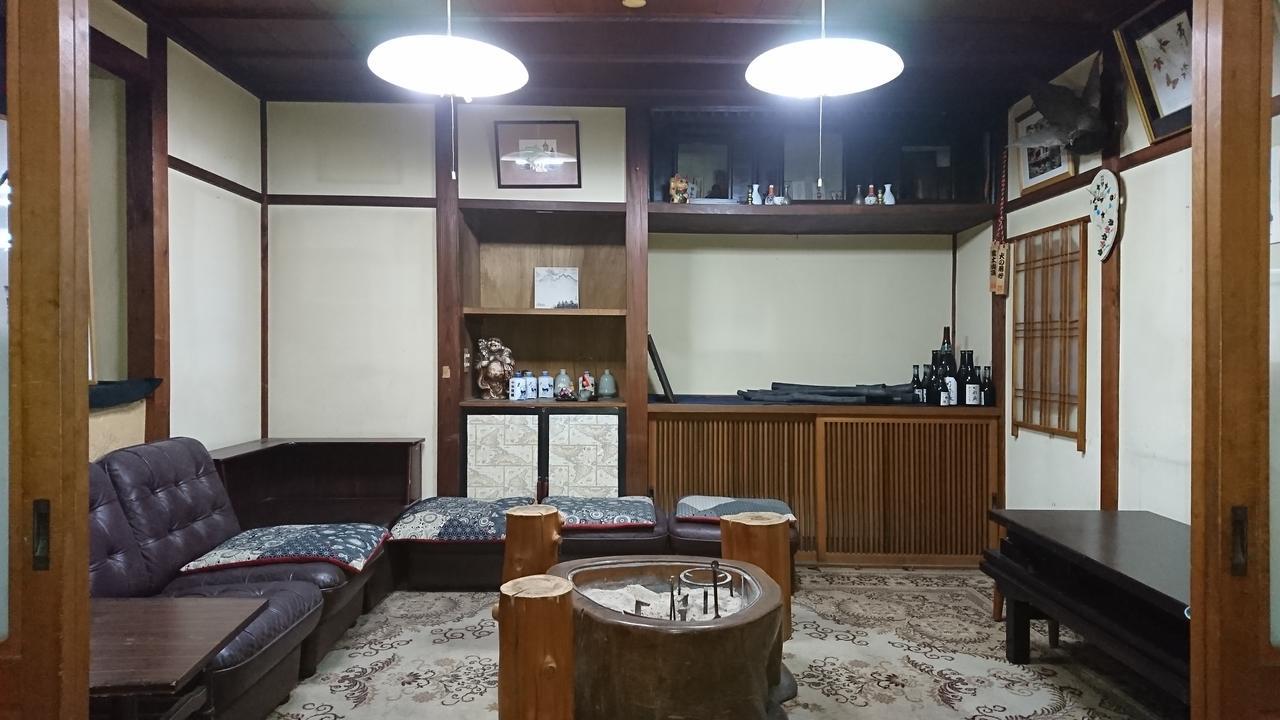 柏屋旅館＜シェアハウス&ゲストハウス＞ Saku Bagian luar foto