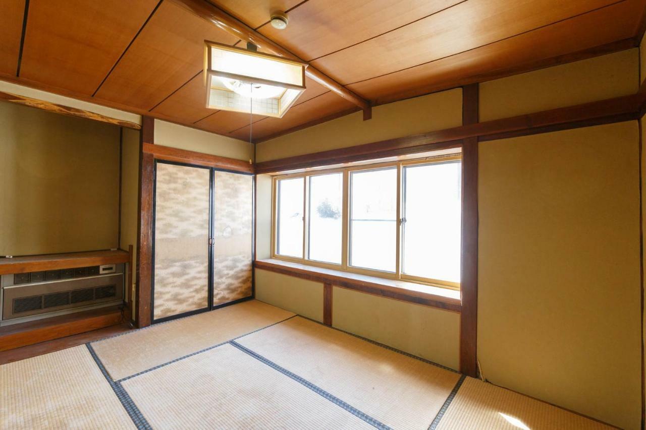 柏屋旅館＜シェアハウス&ゲストハウス＞ Saku Bagian luar foto