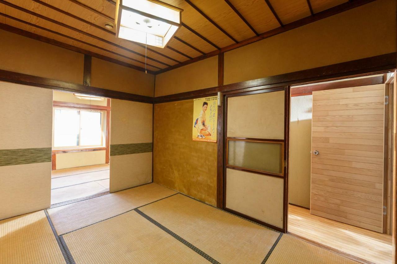柏屋旅館＜シェアハウス&ゲストハウス＞ Saku Bagian luar foto